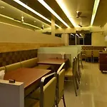 Hotel Tiranga Residency